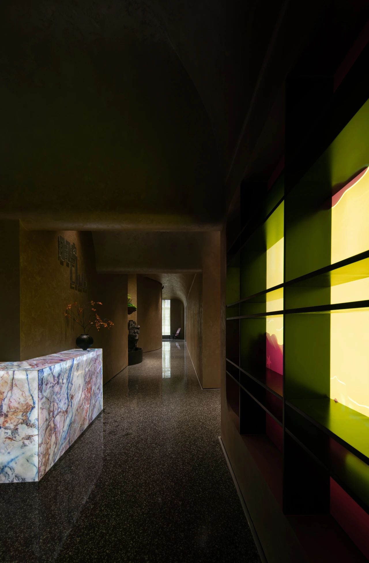 鹏 club · 山水庭院般的餐饮空间丨中国济南丨易昂设计-16