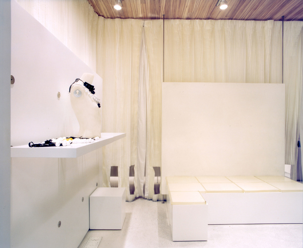  Prada Epicentre,<br>New York - Inside Outside-20