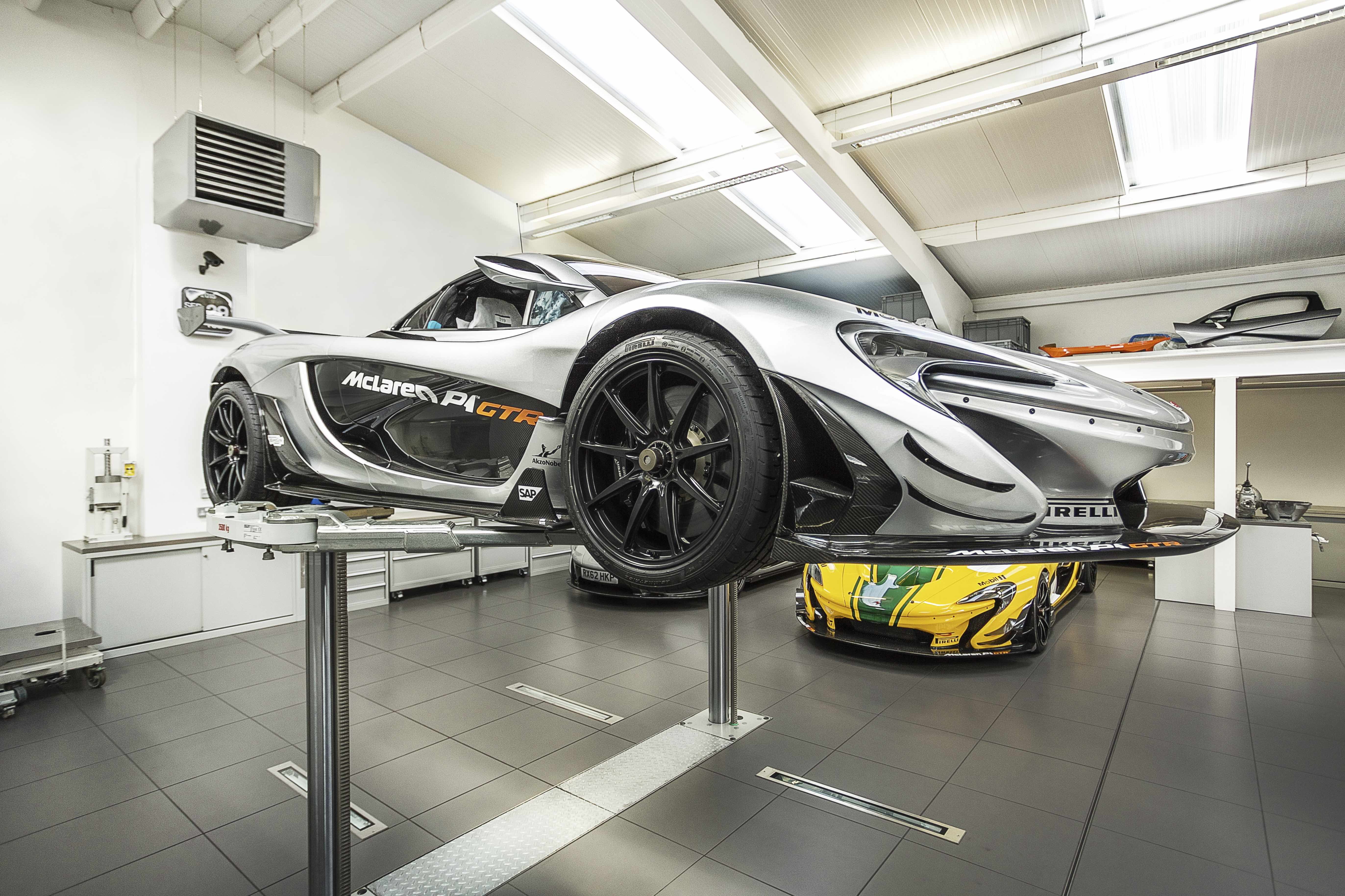 英伦超跑工作室-11