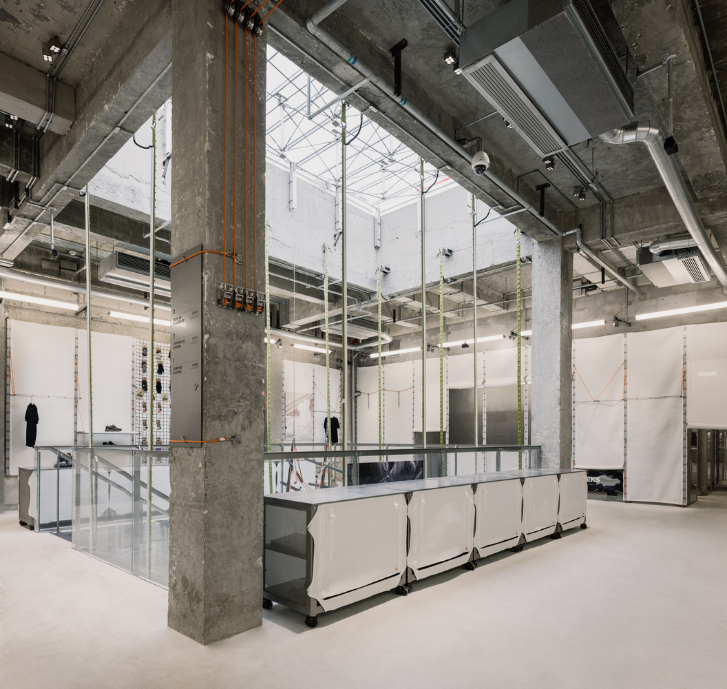 Kolon Sport 1973,Roarc Renew 上海店铺设计丨中国上海-26