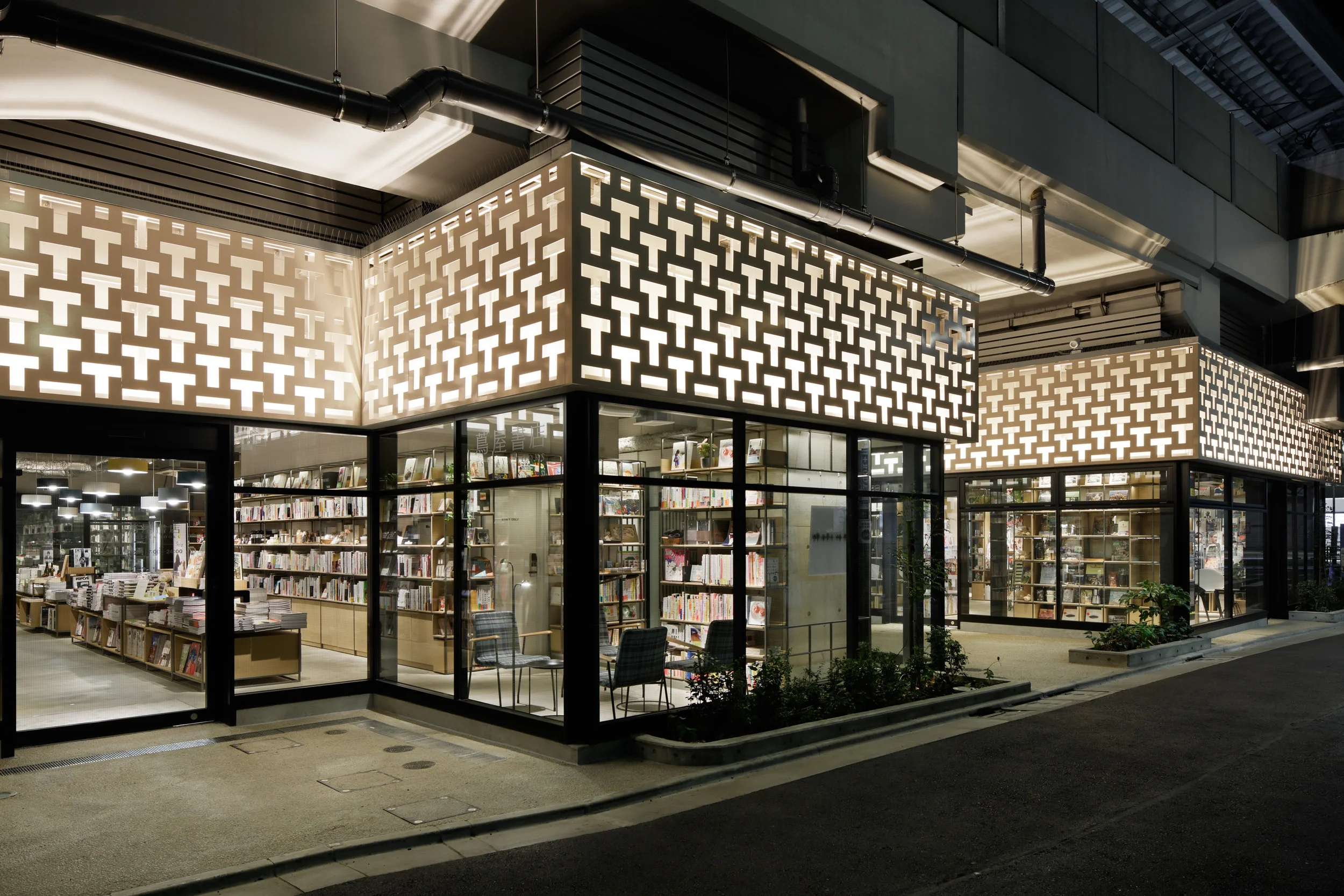 中目黑茑屋书店丨日本东京丨Klein Dytham architecture-7