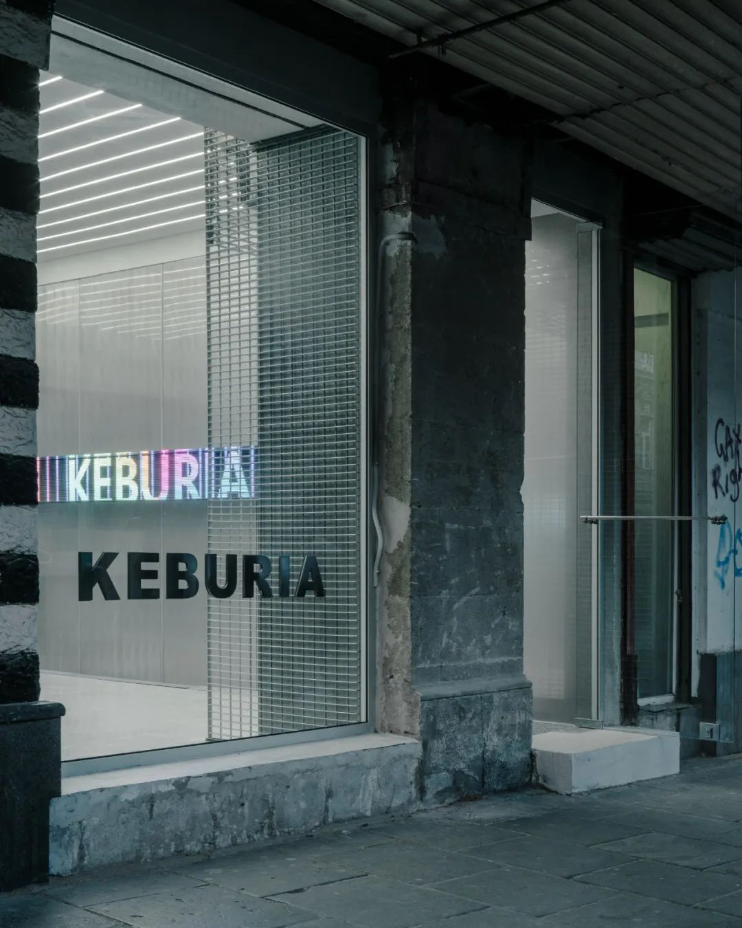 Keburia服装店,店铺设计-3