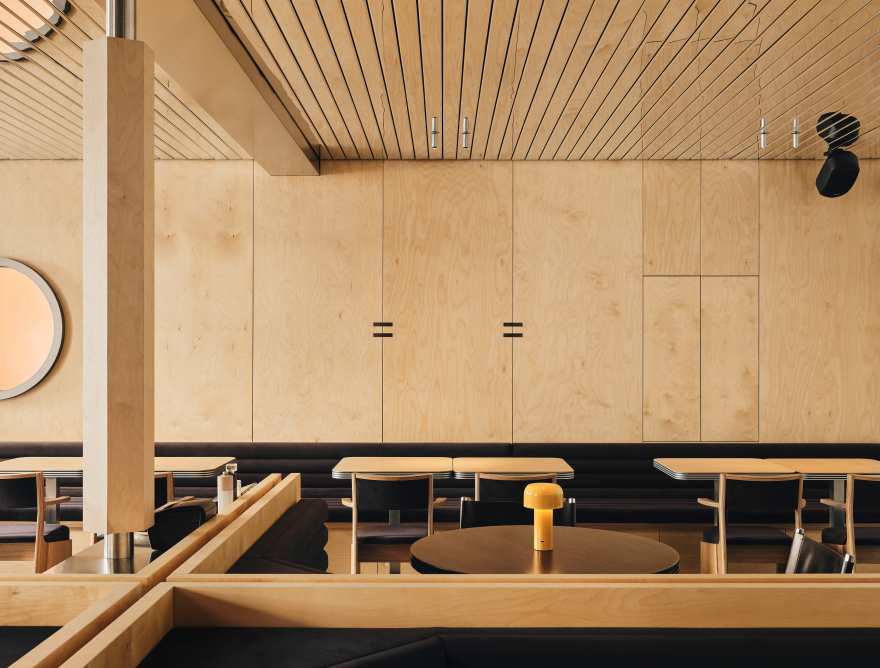 披萨工作室,咖啡馆丨俄罗斯圣彼得堡丨Aliaksandra Bialkova等四人团队-0