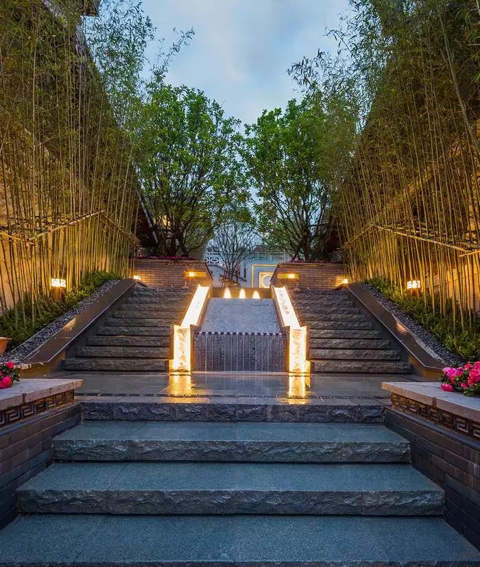 建筑设计中的对称美学-16