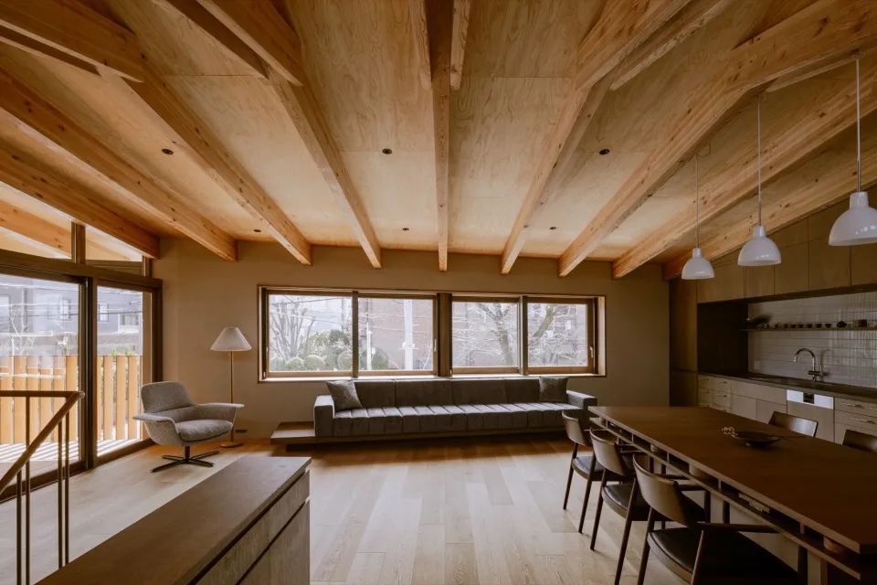 小大＋磯田和明｜日本八雲の家-221