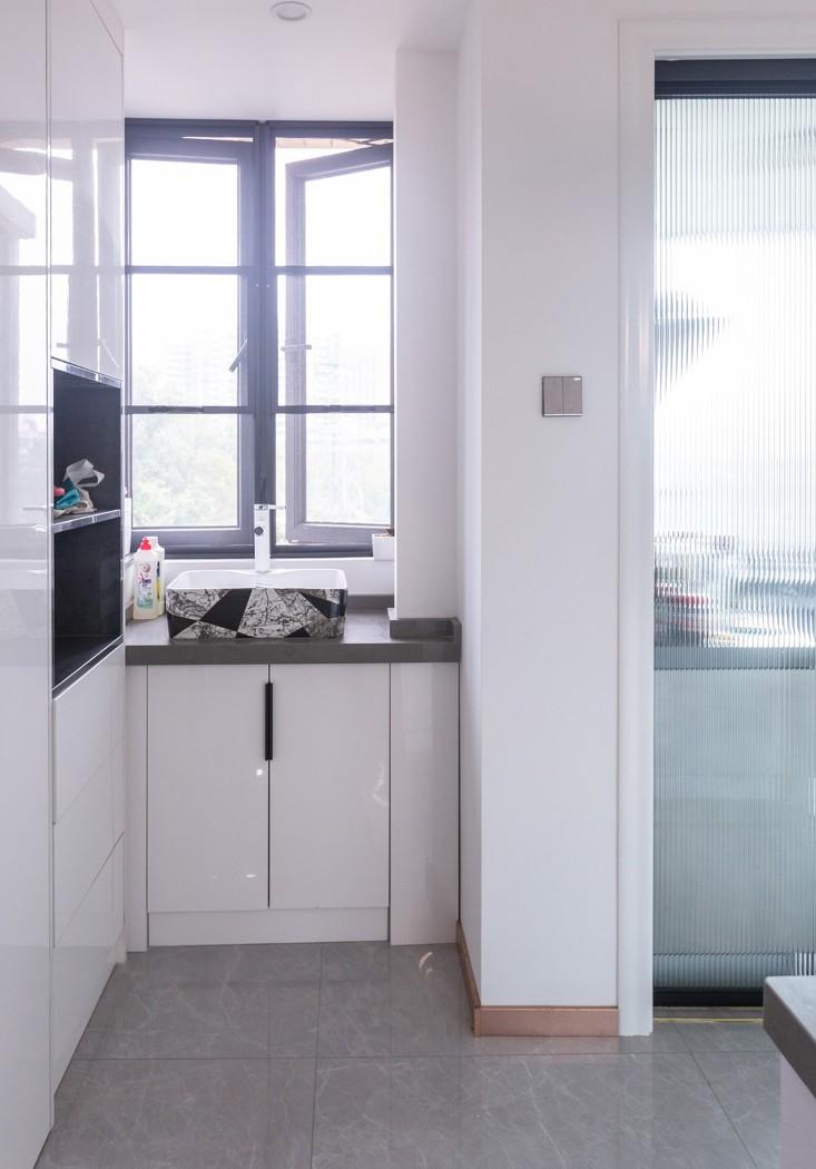 气质婆婆的轻奢家园，温馨舒适的空间设计-11