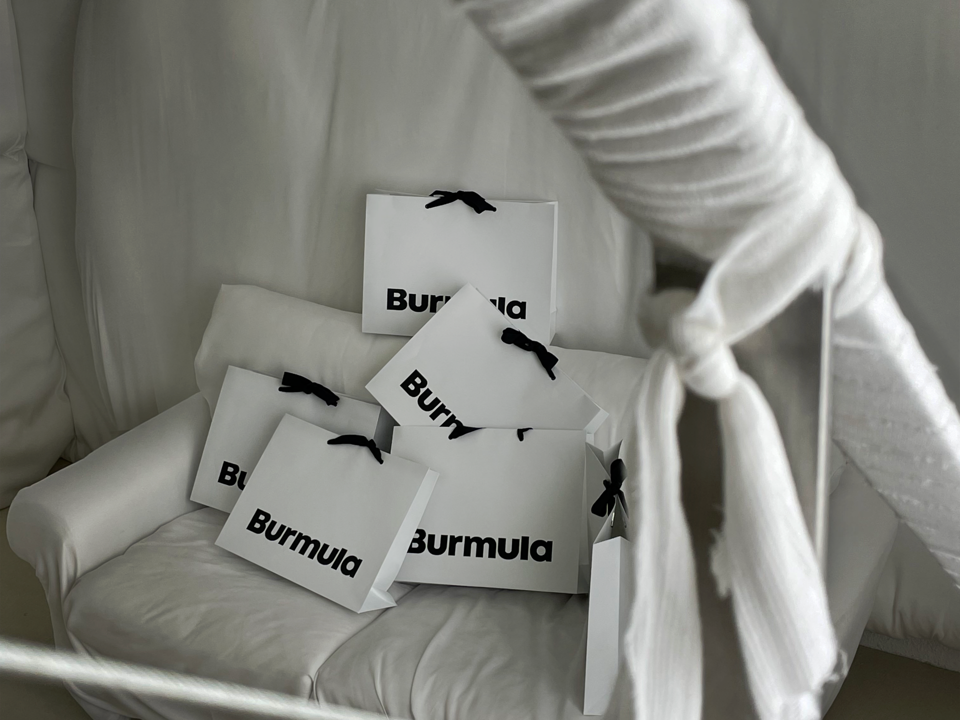 无明确信息丨Docent Design-9