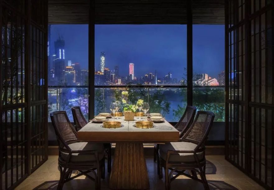 重庆“滟设”火锅 | 东方意境的灰色空间与超现实叙事-36