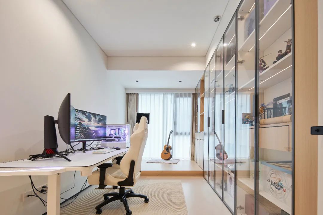 宝安·越秀和樾府I多冒昧啊，独享115m²木色+大白墙的独居女生的音乐游戏空间-41