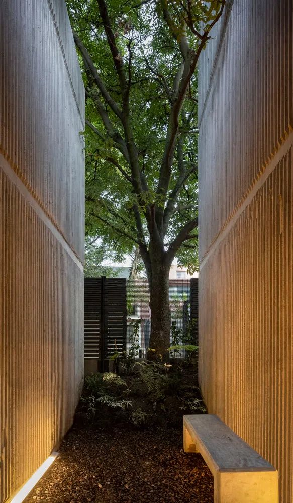 学生共享生活社区 · Interlomas 公寓丨墨西哥墨西哥城丨勾勾手设计网-18