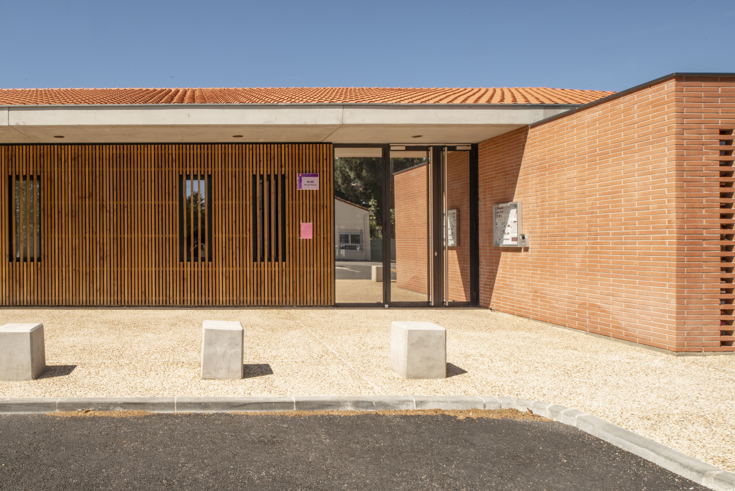 法国Nicolas Poussin学校àAucamville扩建-15