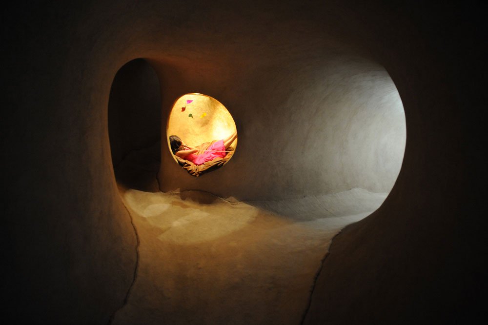 你能想像有個家園就藏在這片綠色仙境之下嗎？ - WEHOUSE-7