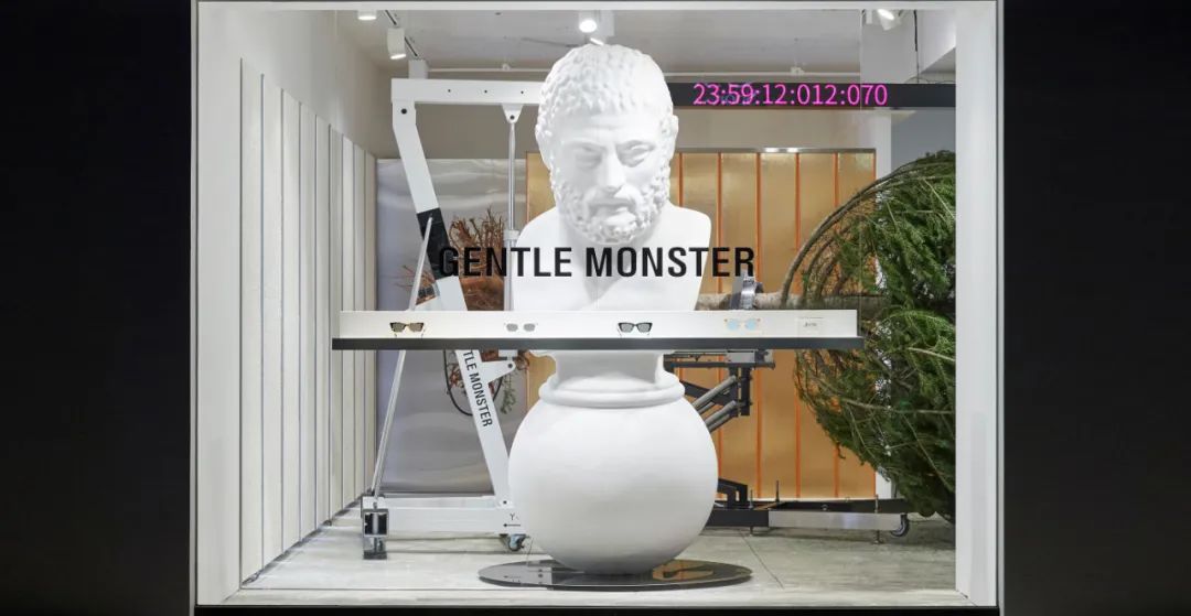 【474期】网红眼镜店GENTLE MONSTER又出新店了，这次讲述的是睡眠与梦境-16