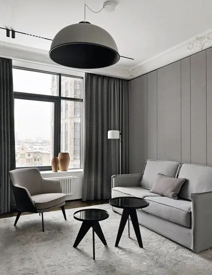 黑奢极简三口之家精致公寓丨Studio Artimitro Interiors-16