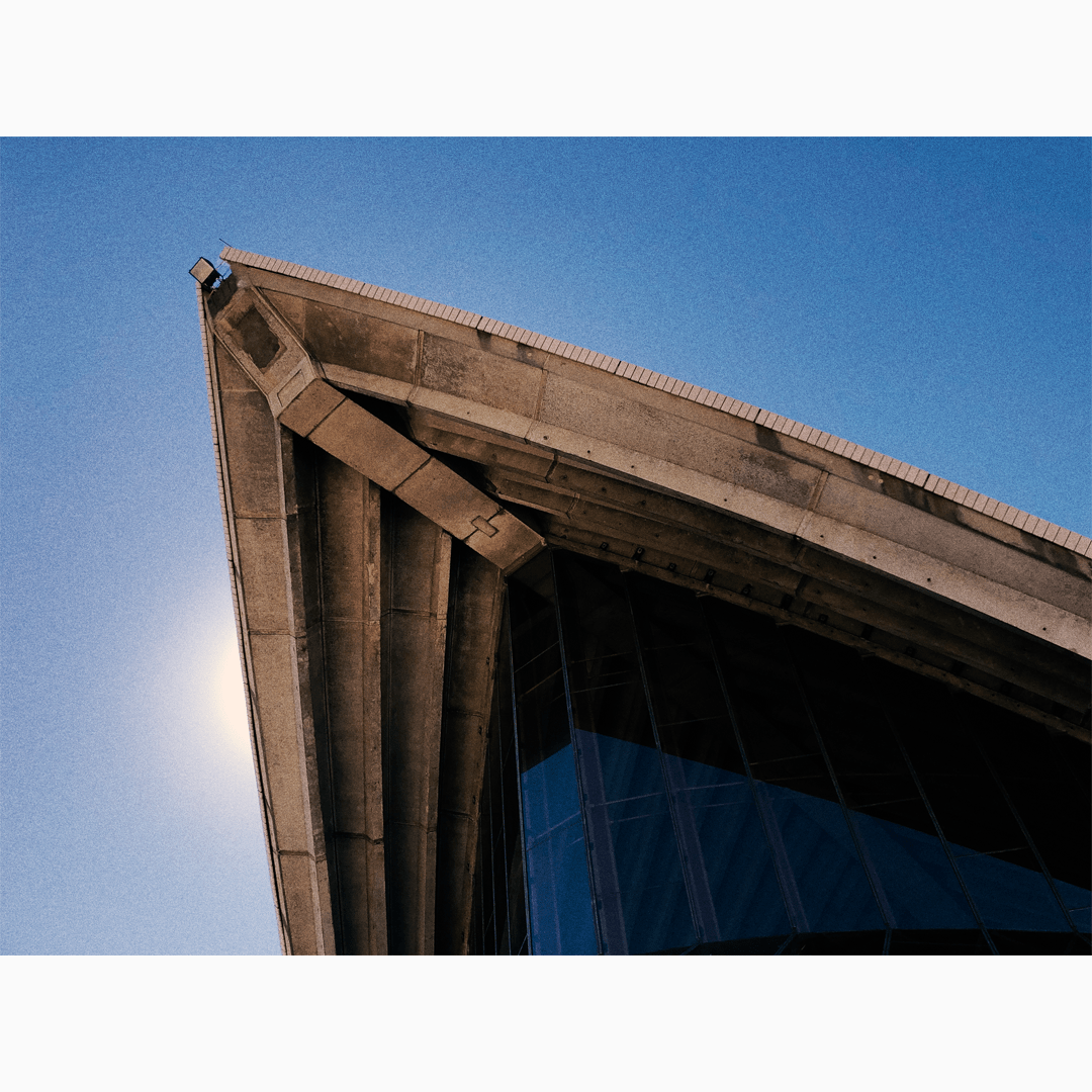 S Y D N E Y  O P E R A  H O U S E-4