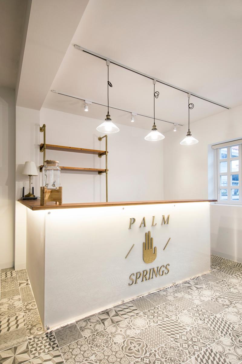 简约时尚的 60 平米咖啡厅设计-5