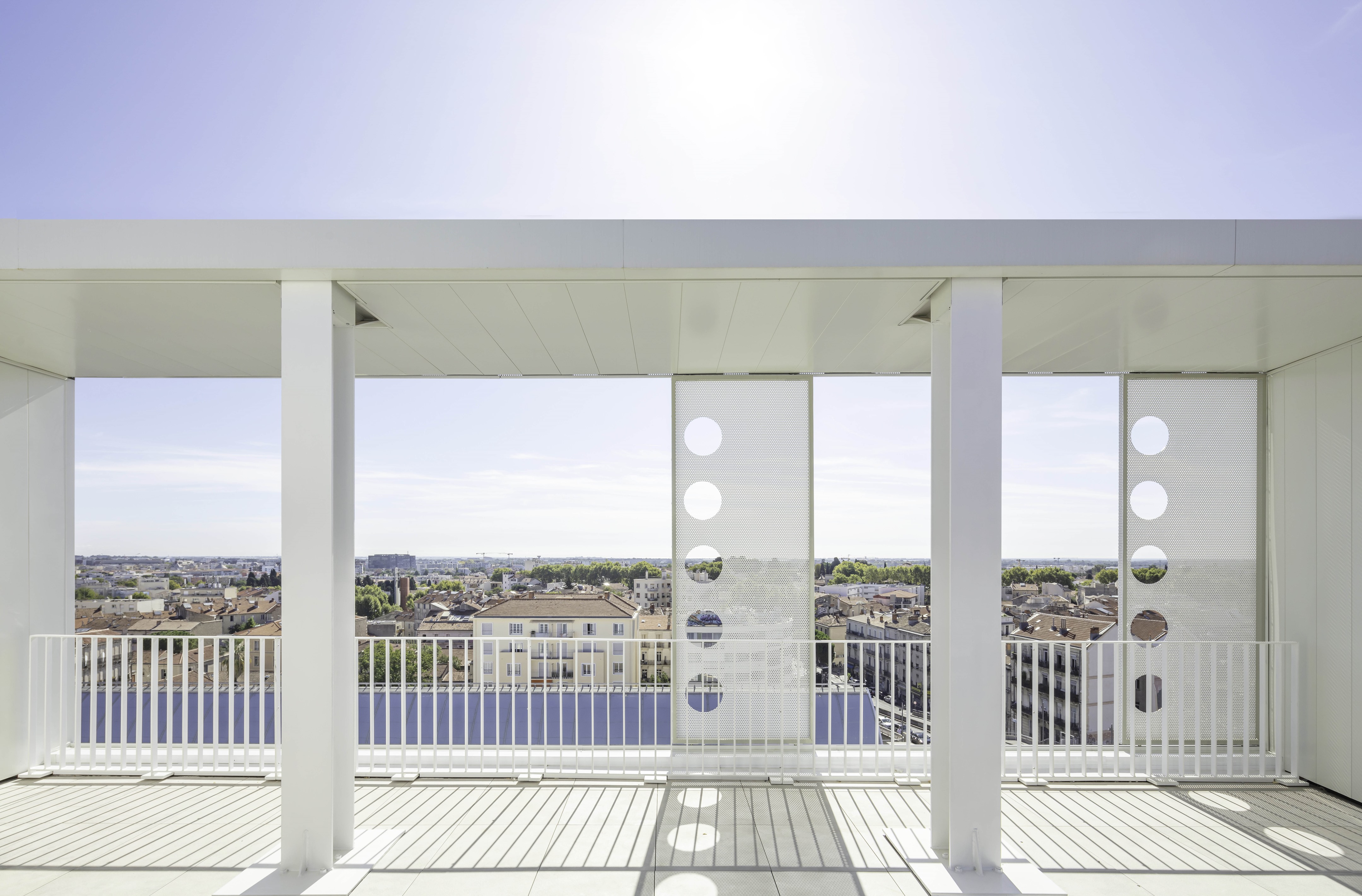 贝洛阿酒店 · 三维折叠的共享城市空间-27