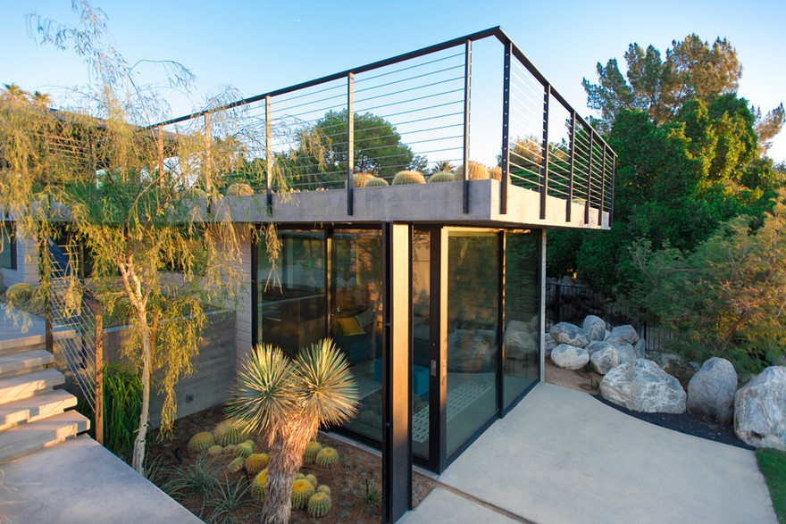 Little Tuscany Retreat Absorbs the 360 Degrees of Captivating Mountain Views-30