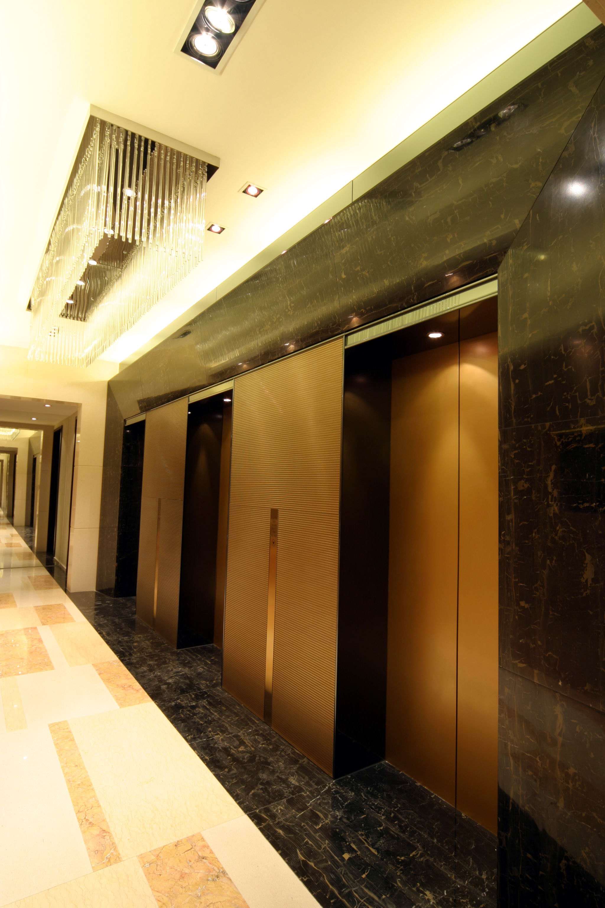 Kowloon 6 MockupKowloon 6 Mockup 梁志天-1