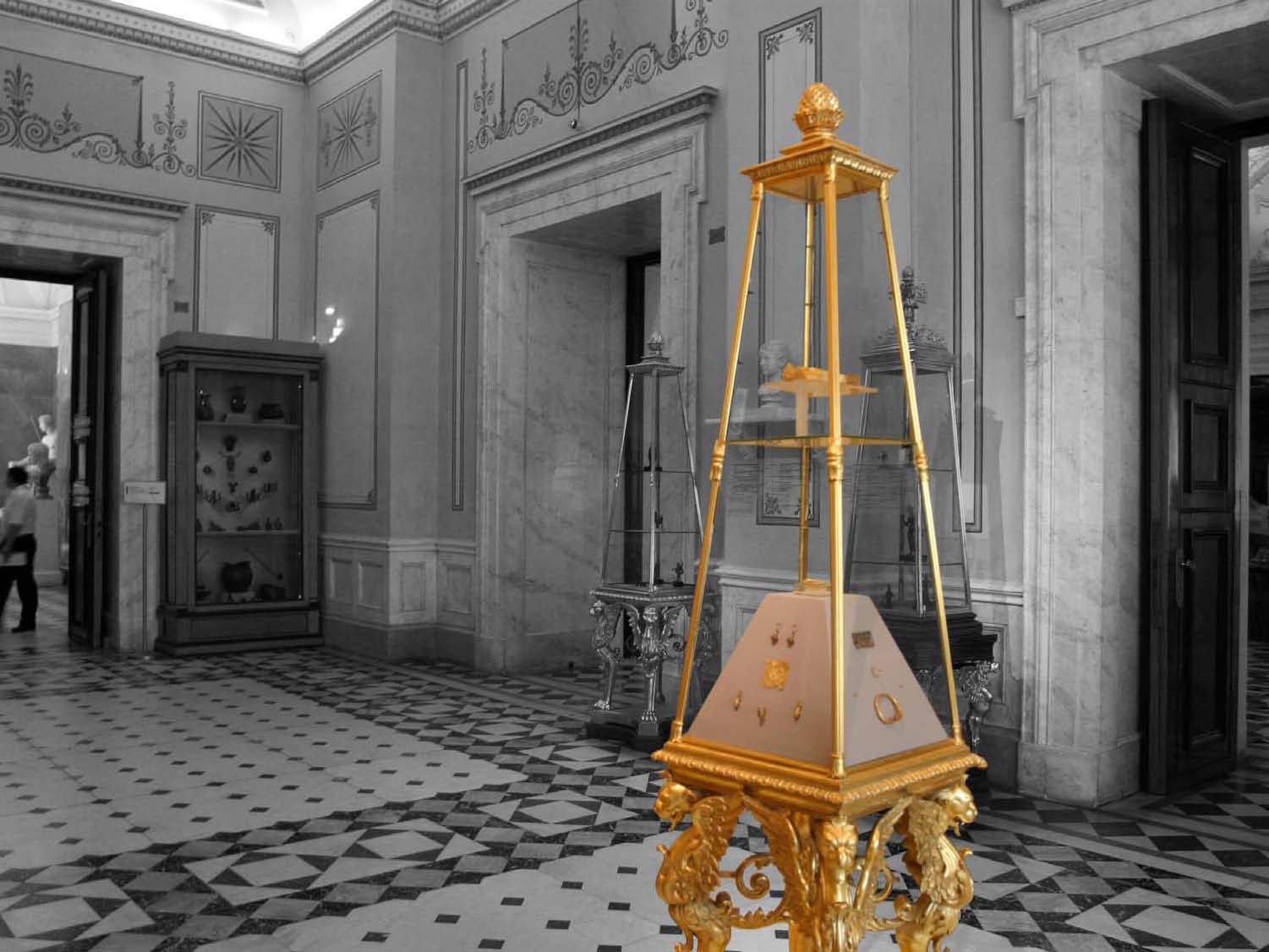 显隐之间 · 圣彼得堡小赫尔米特博物馆展示柜展览-5