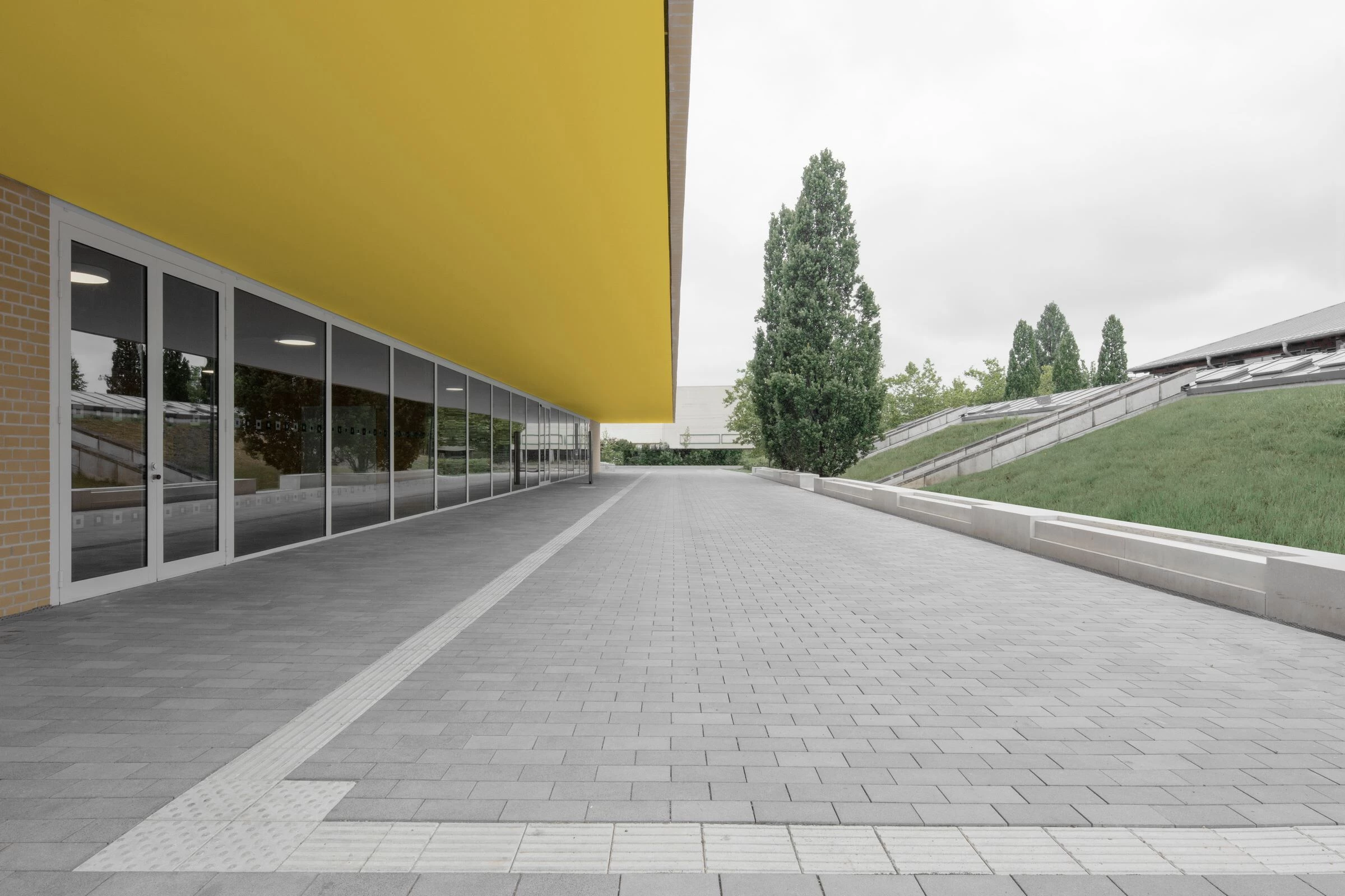 汉诺威应用科学与艺术大学新学生中心大楼丨德国汉诺威丨舒尔茨和舒尔茨建筑事务所-34