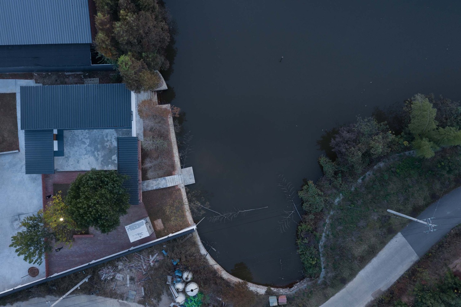 湖畔小屋 · ALL STUDIO 自然主义设计-36