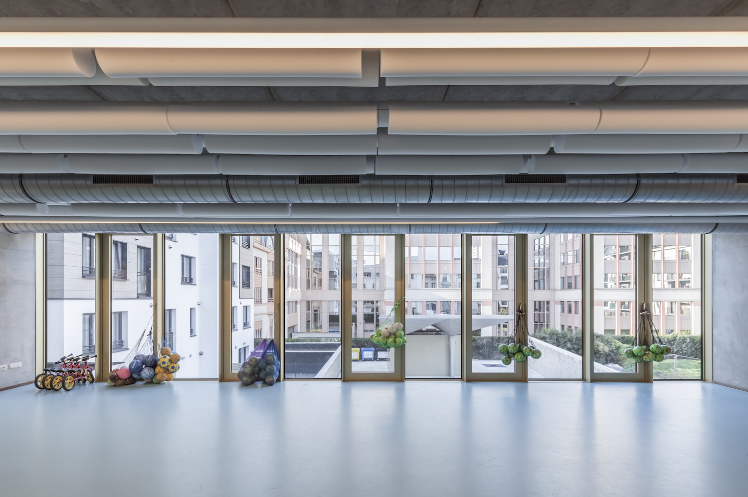 比利时秃头学校-18