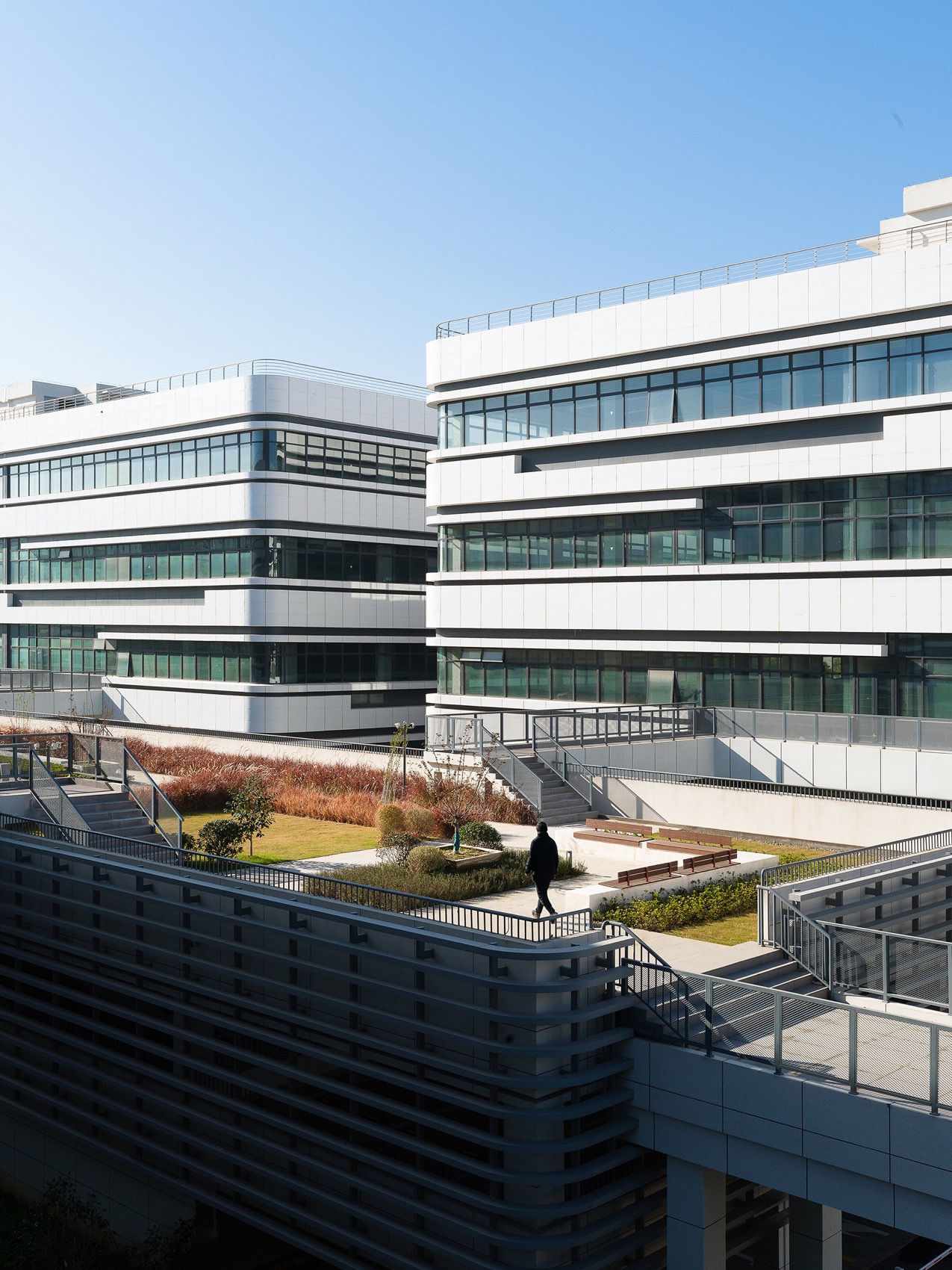 滨湖复星人形机器人产业园丨中国无锡丨江苏博森建筑设计有限公司-42