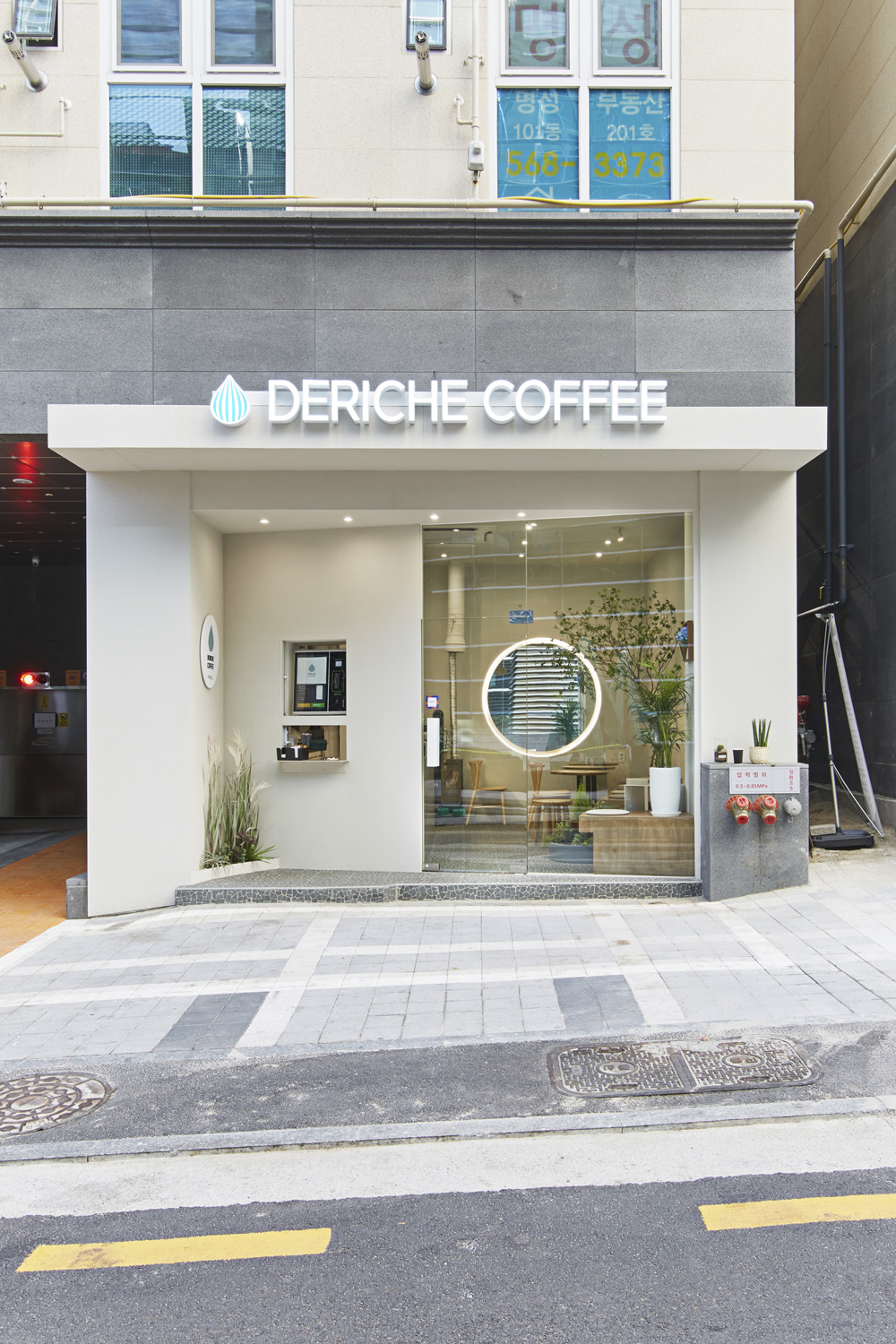 现代简约风 13 坪咖啡厅设计-2