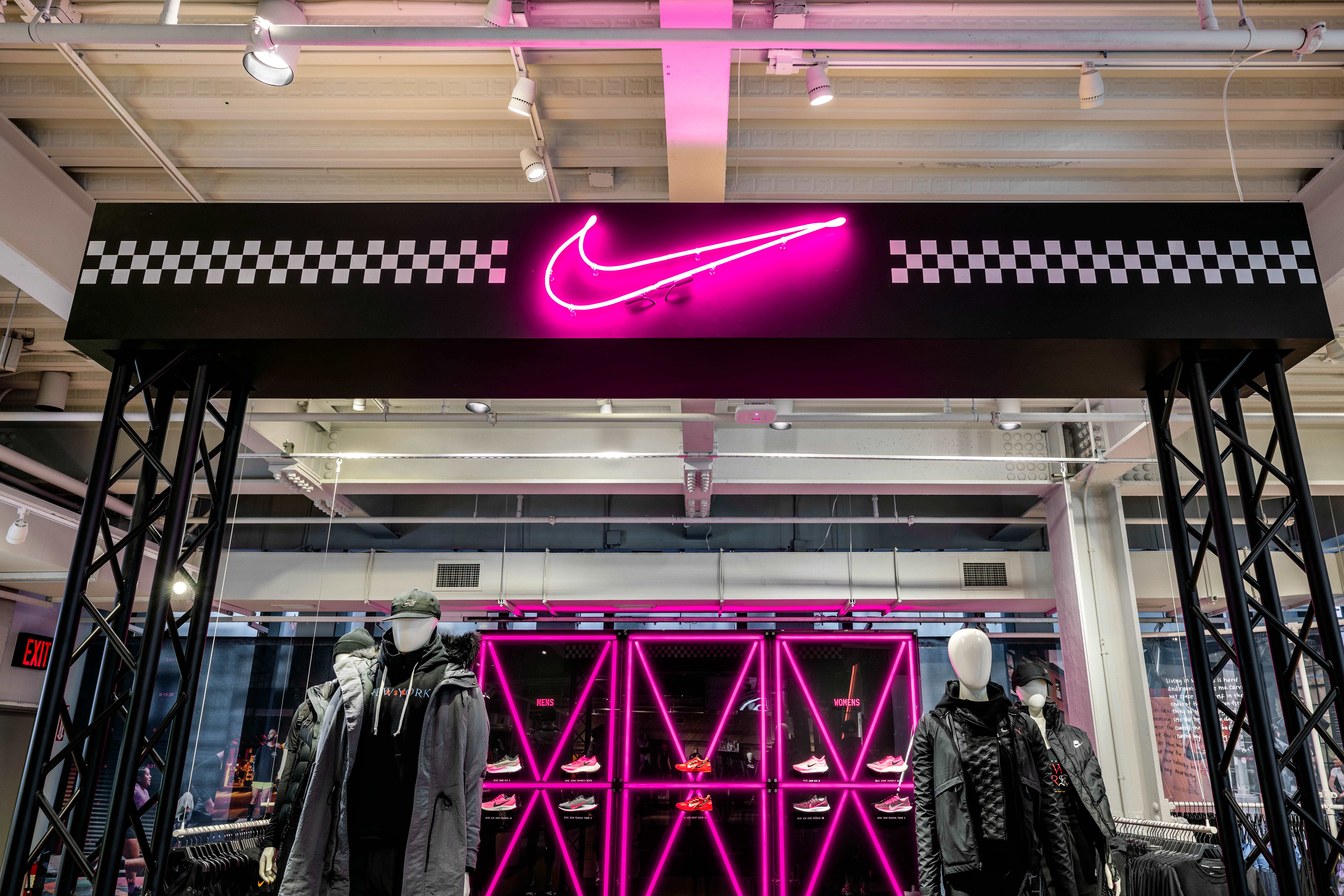 耐克纽约市马拉松 纽约市苏豪区丨美国纽约丨Nike 零售体验设计团队-8