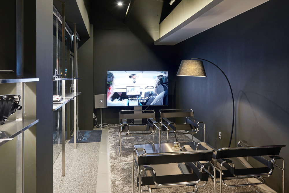 25 坪中古车销售办公室现代简约空间设计-10