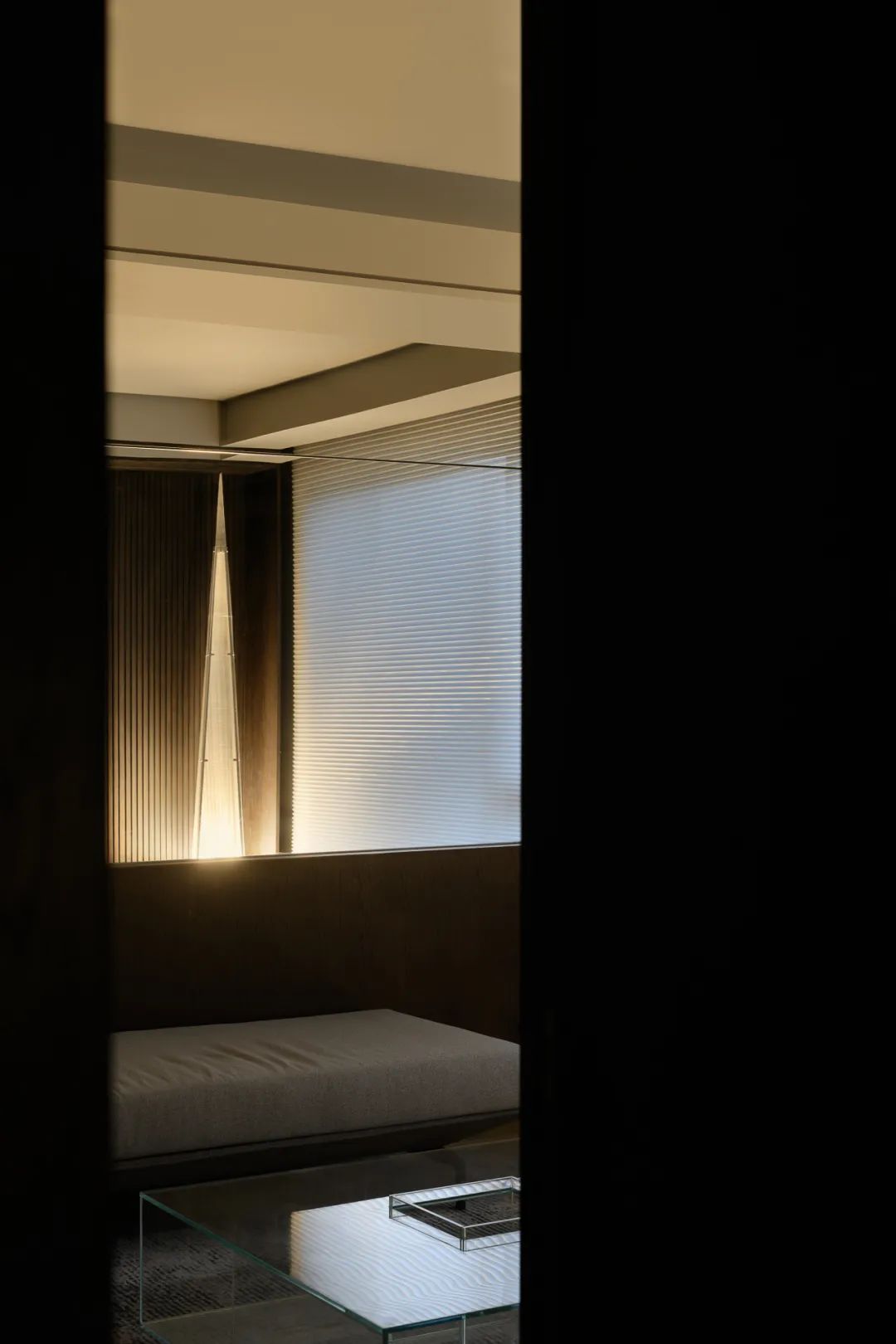 梦幻岛台 · 克莱因蓝的现代家居艺术丨中国江苏-47