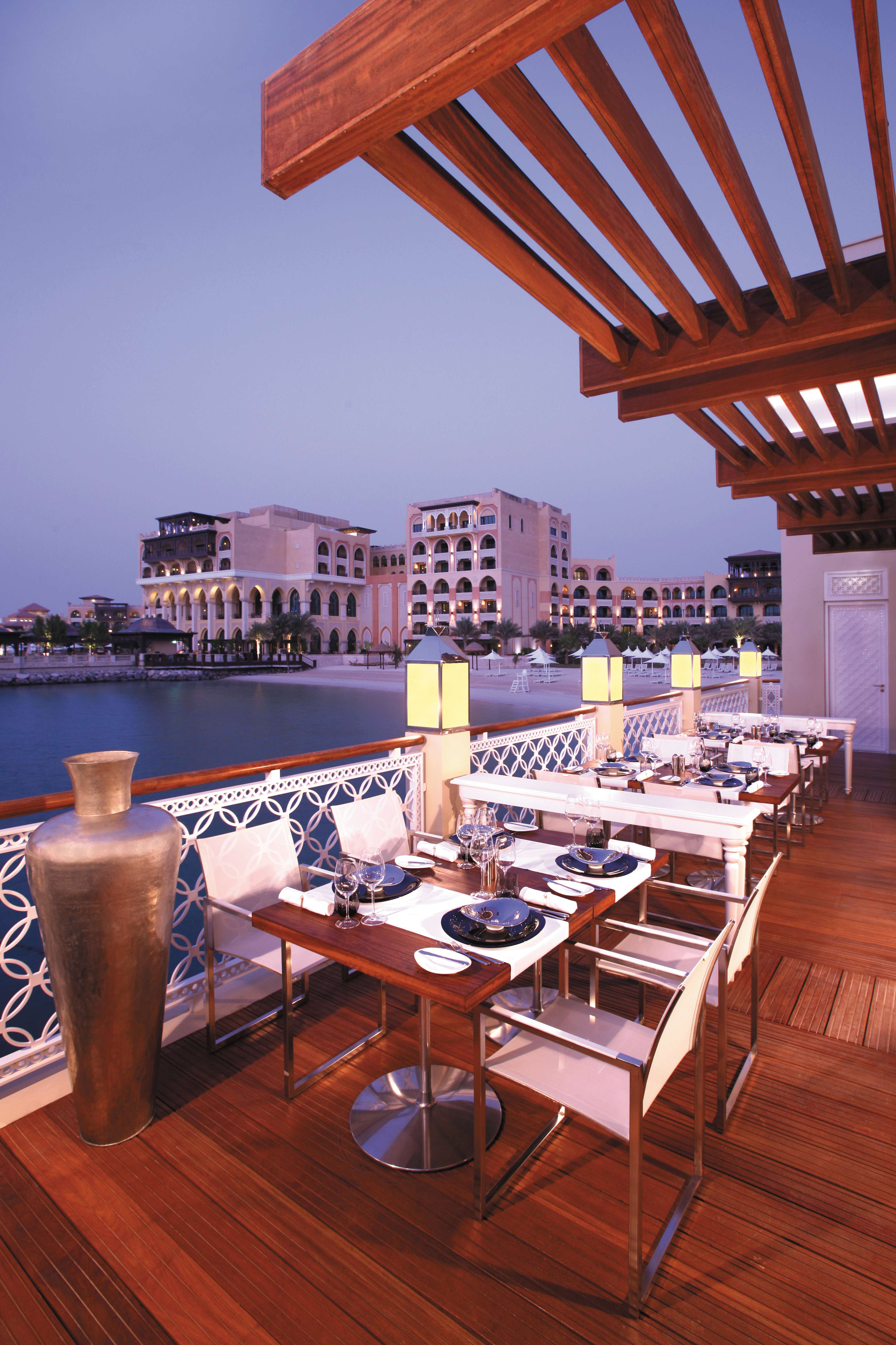 阿布扎比Shangri La Hotel, Qaryat Al Beri, Abu Dhabi    -2-12