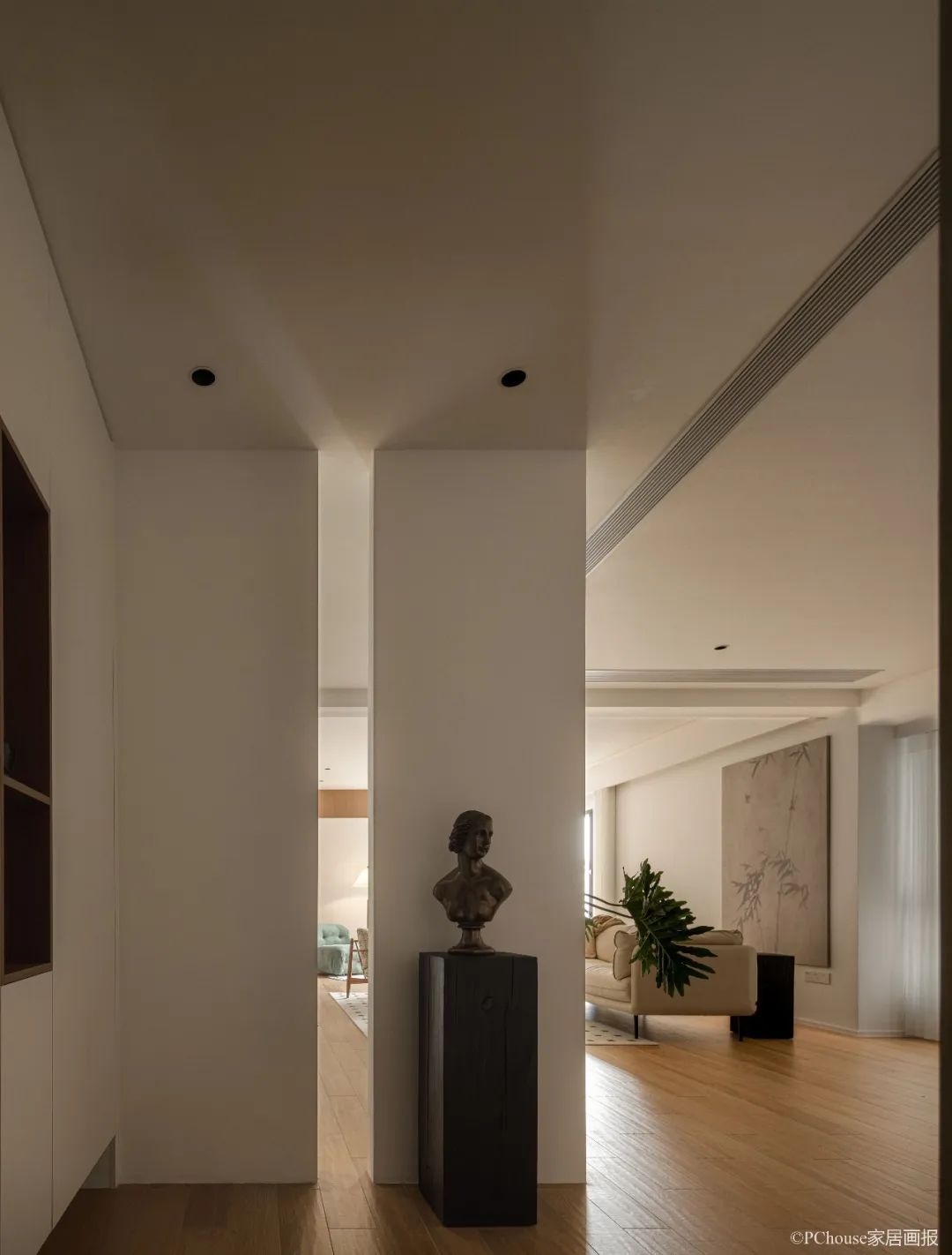 三代同堂的温馨中古风之家丨中国武汉丨吾同设计-18