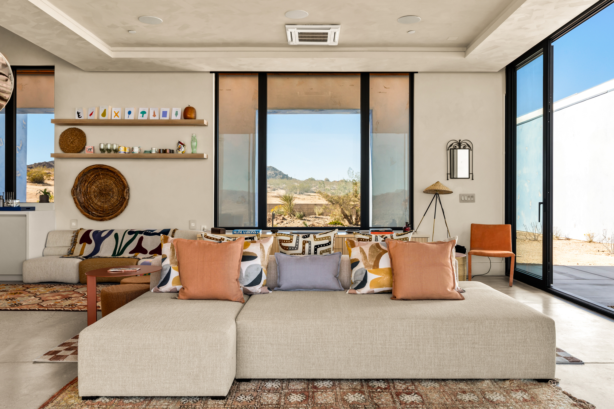 丨美国丨Studio AdM-36