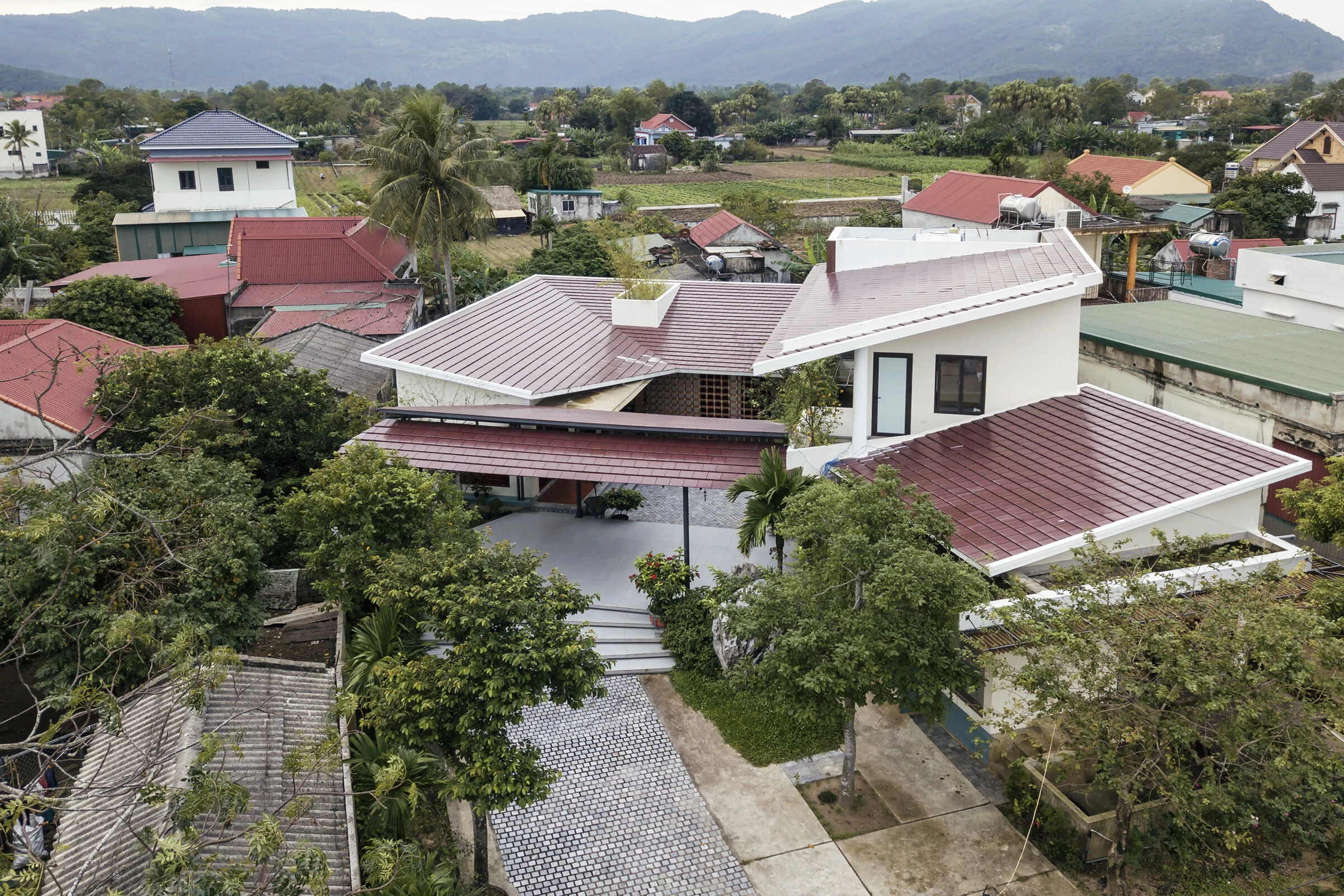 T3 House · 传统与现代相融合的乡村住宅设计丨越南丨ecmo architect-28