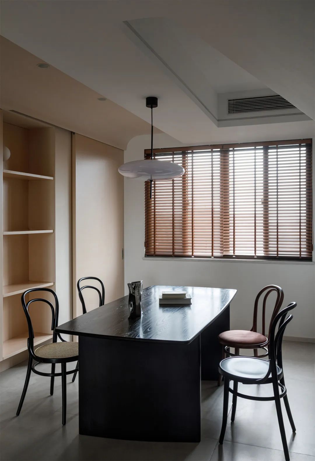 复式岛屿之家 · 低饱和治愈空间设计丨中国舟山丨凤凰空间-52