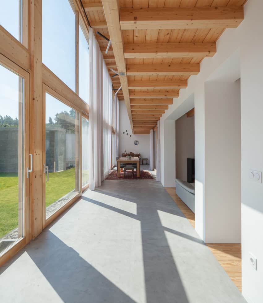 葡萄牙乡村住宅“丘陵中的避难所”丨Pedro Henrique建筑事务所-14