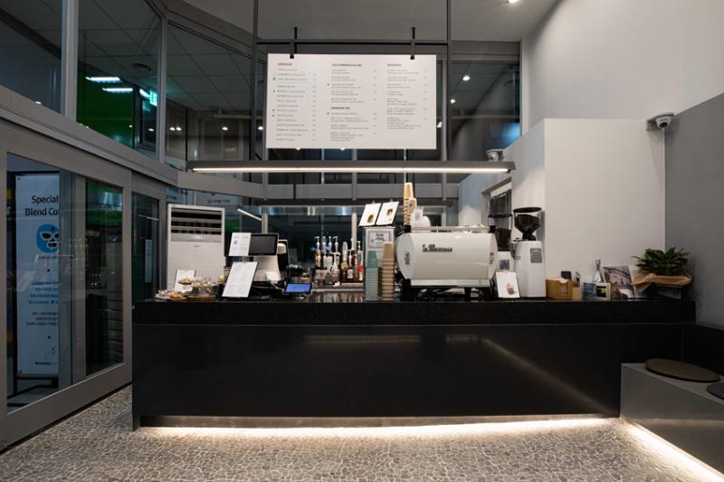 首尔布鲁克林咖啡馆 | 简约现代的十坪空间设计-5