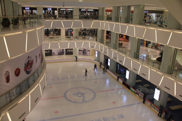 几十个超牛购物中心中庭方案-133