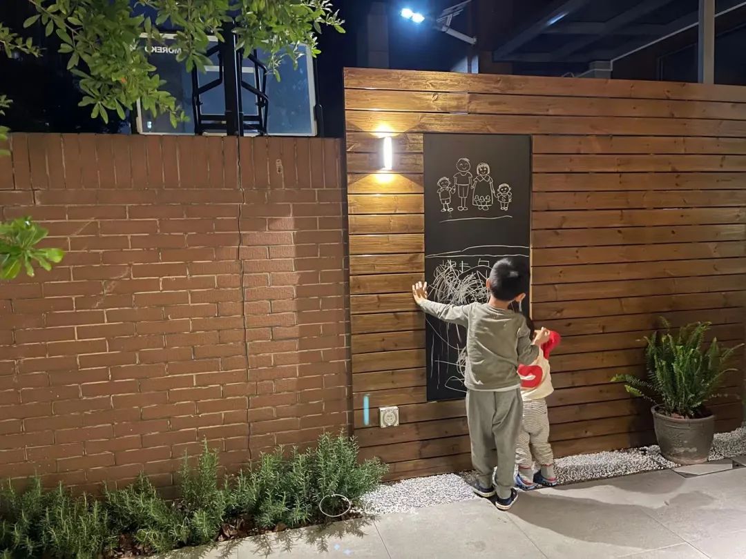 简约温馨的绿树浓荫下惬意空间丨苑筑-65