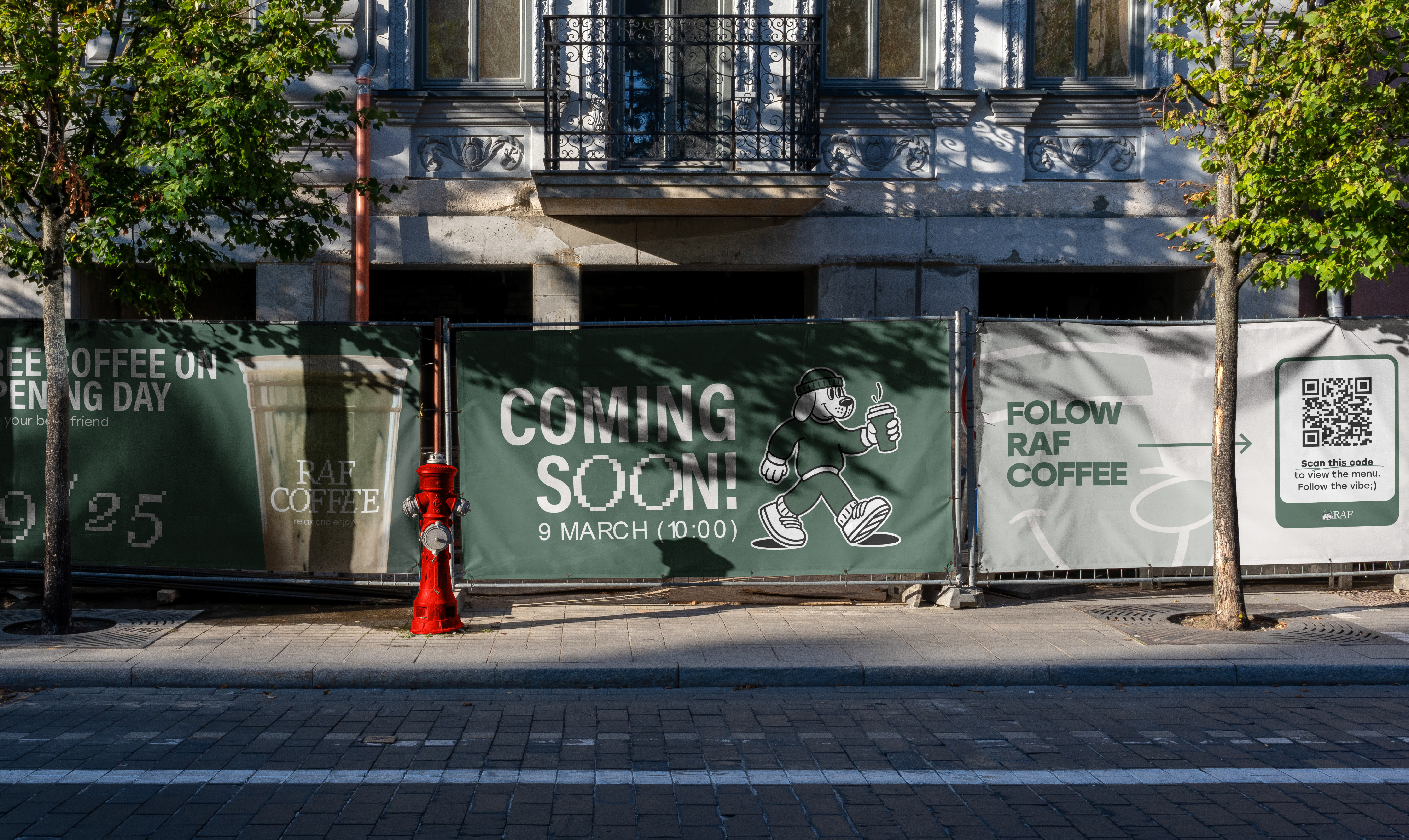 皇家空军·咖啡店品牌塑造

注：RAF一般指英国皇家空军（Royal Air Force），这里结合语境以其为基础进行翻译 丨UkraineKyiv-14