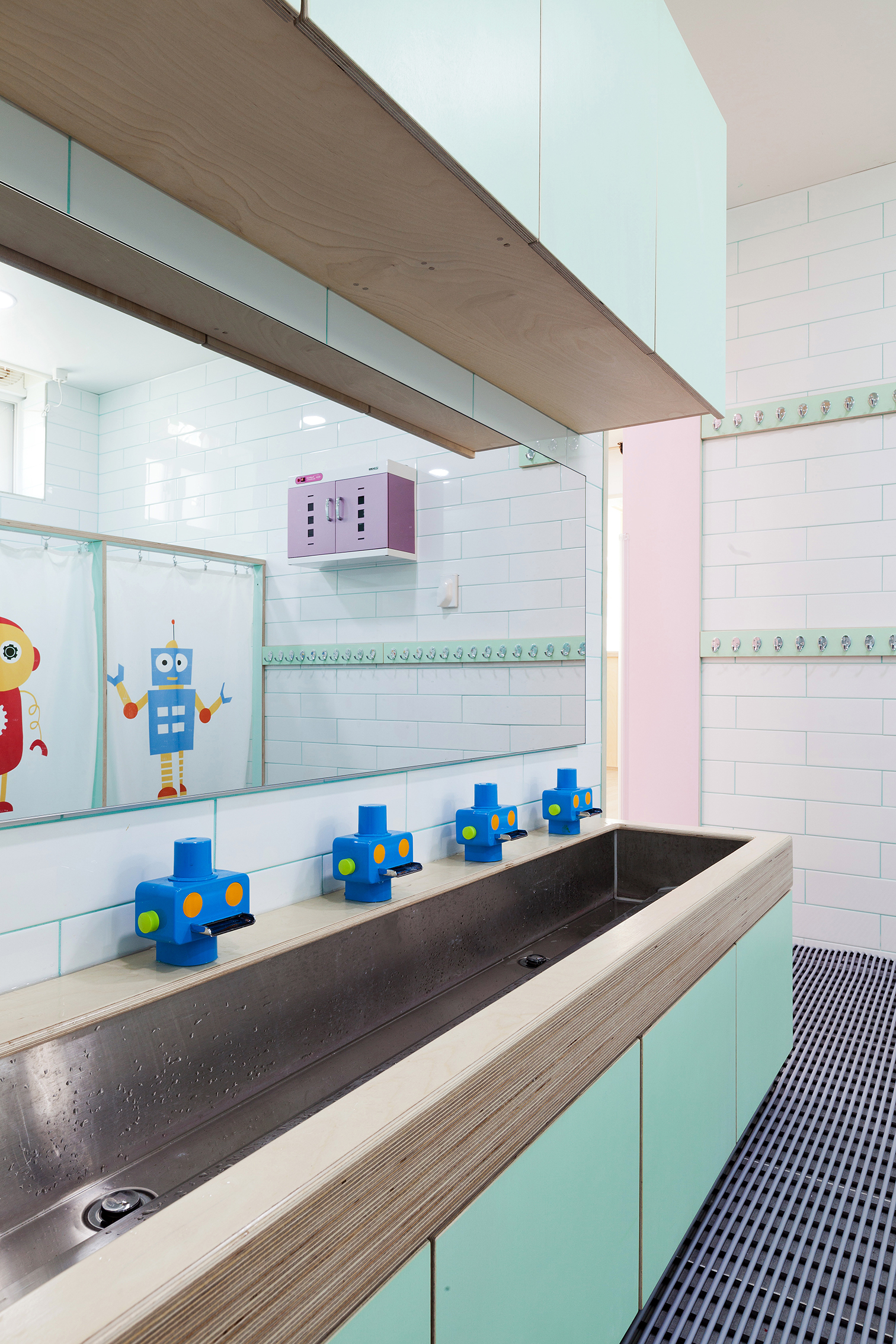 简约白色调的 68 平儿童乐园设计-9