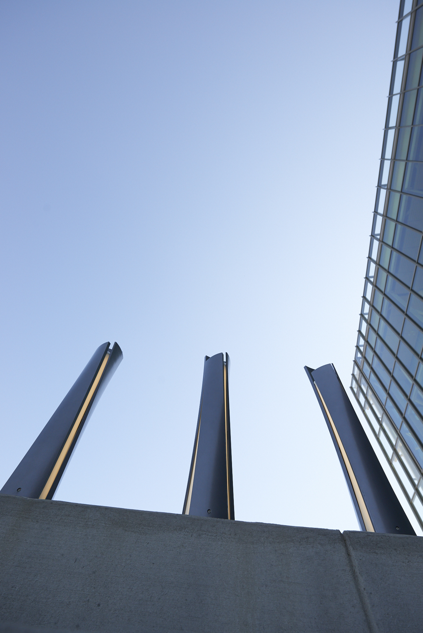 Guide Bollard | Landscape Forms-14