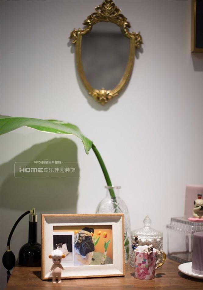 灰色调北欧风,打造花艺 90 后夫妇的诗意家居-18