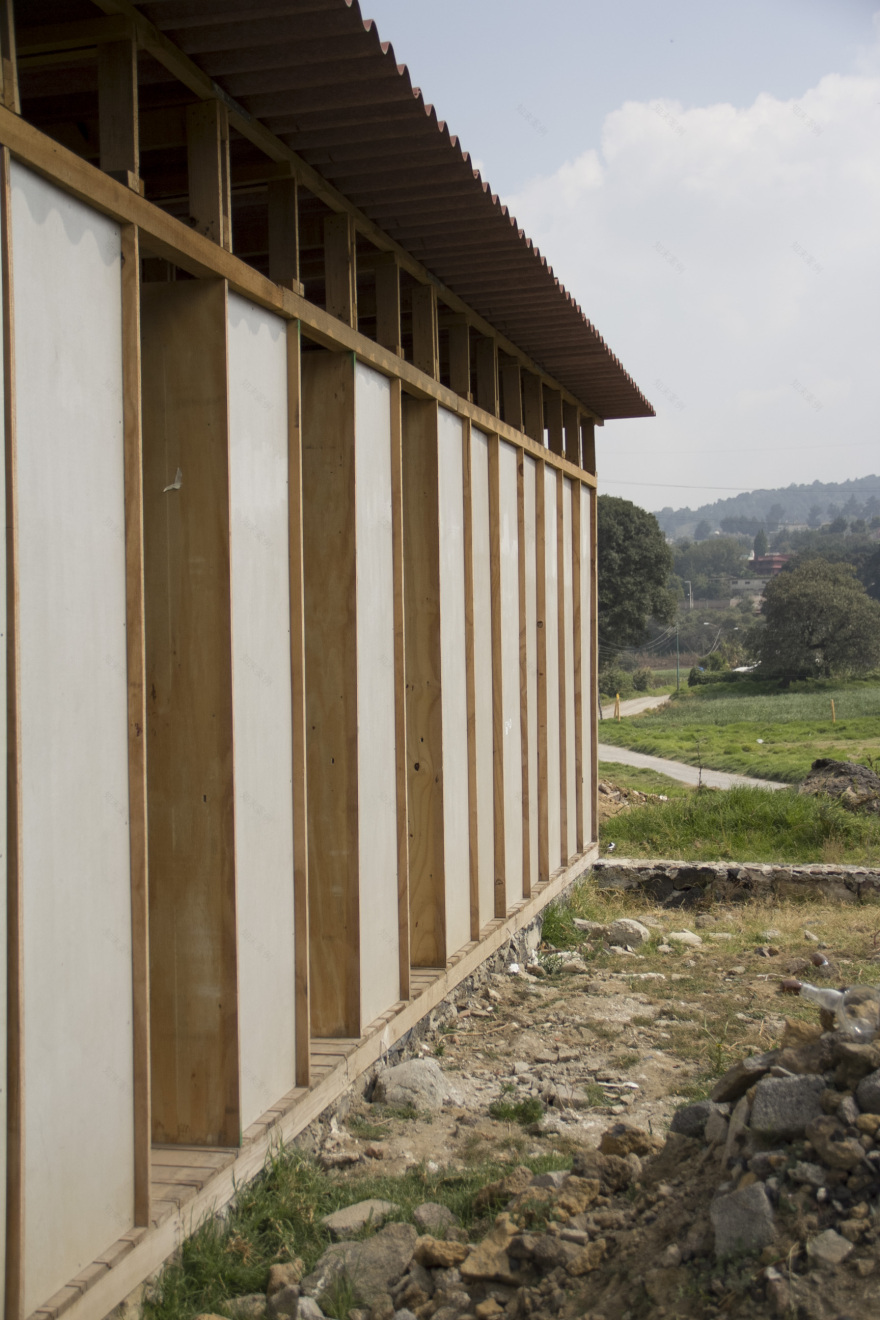 墨西哥社区中心的木框架设计-8