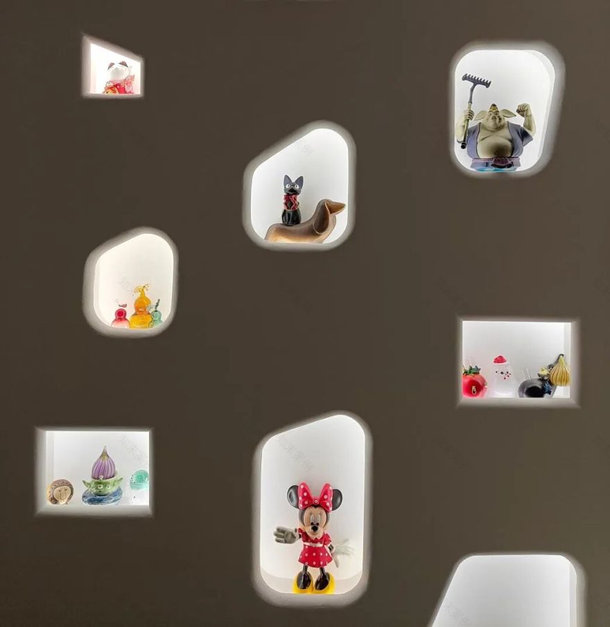 为95后海归女儿爆改500㎡双拼别墅丨中国上海丨星杰-33