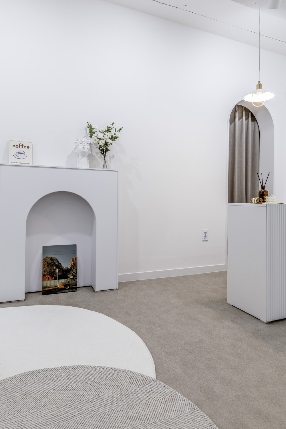 30 平米极简风工作室 设计亮点一目了然-17