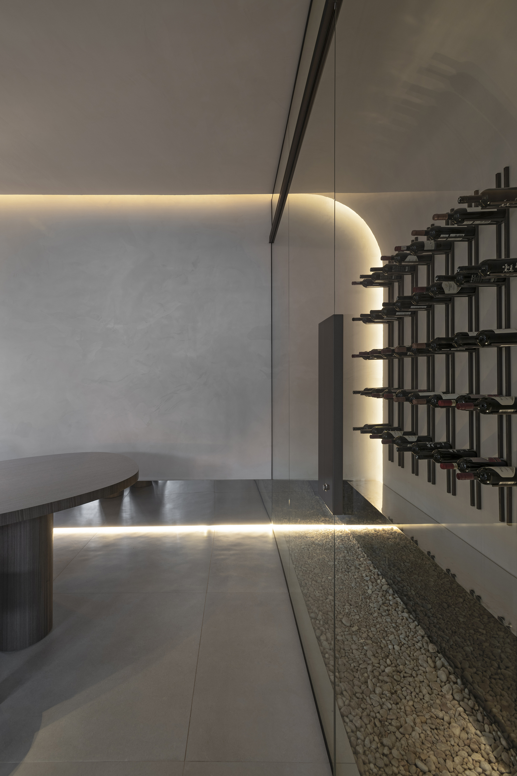 Palmeiras Room / Estudio Sala-41