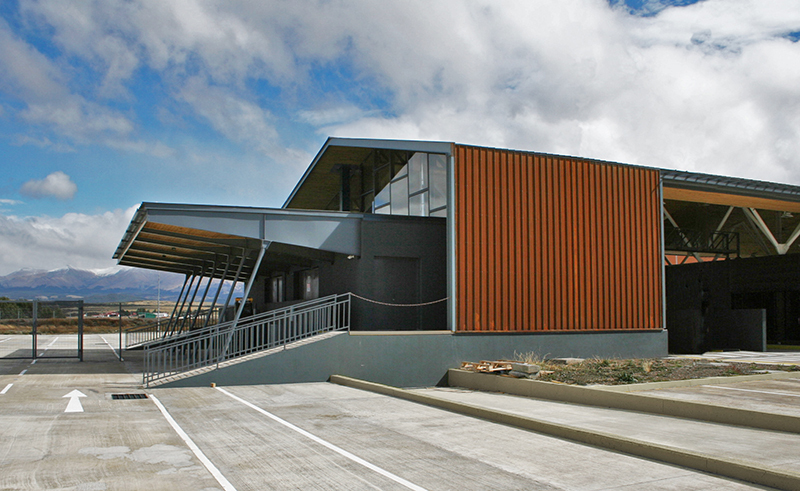 Huemules Border Complex  Cavagnaro Rojo Arquitectos + Jorge García + Crisosto Arquitectos-27